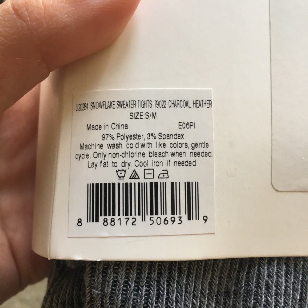 Hue Snowflake Sweater Tights - Please BUNDLE! - Picture 3 of 5